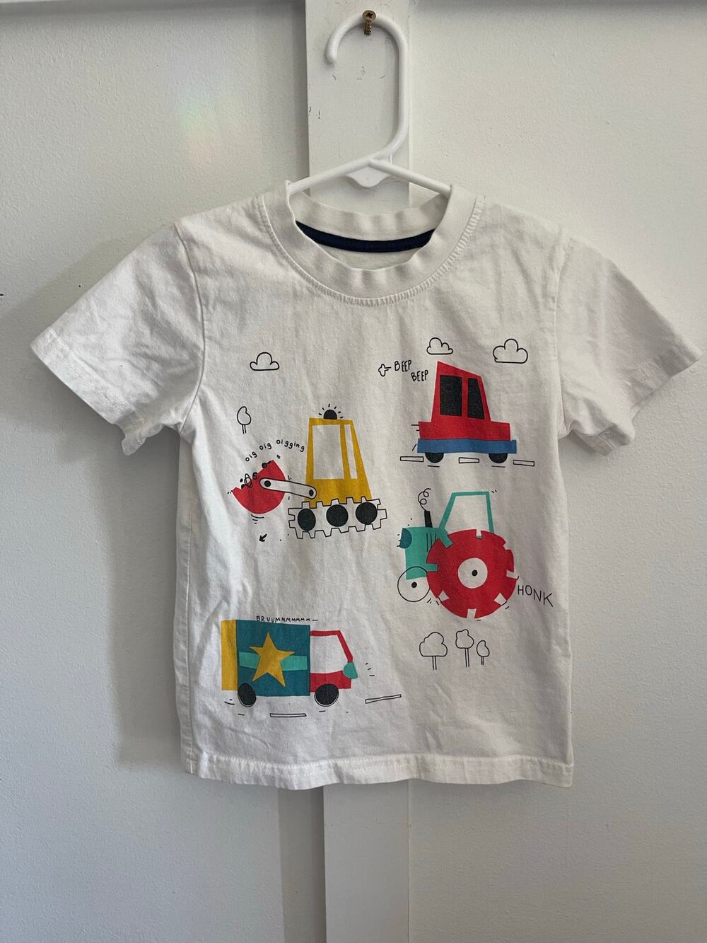 3t Boys vehicle graphics shirt